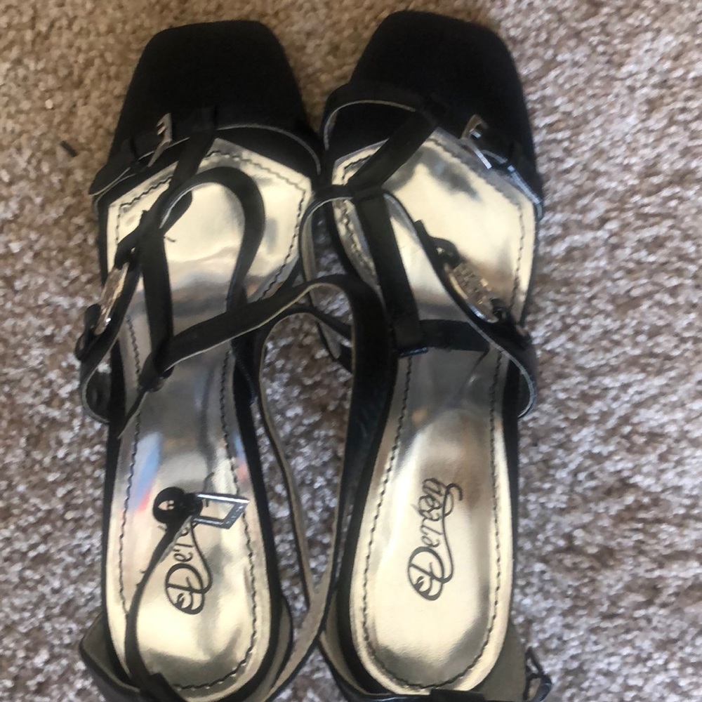 Sexy Dereon Heels For Sale